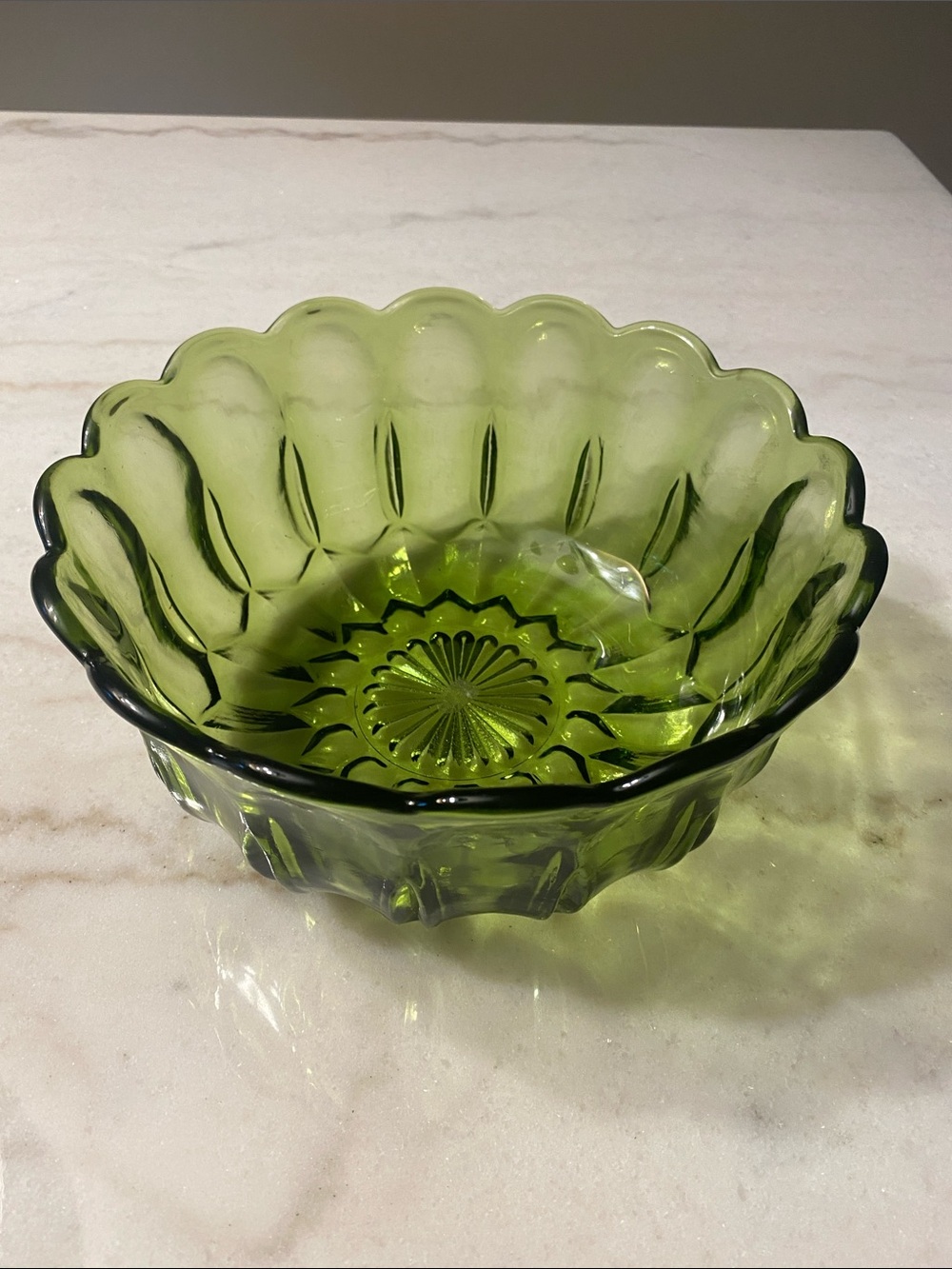 Green Scalloped Glass Decorative Bowl